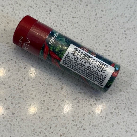 NEW Almay Lip Vibes™ Lipstick - Picture 3 of 3